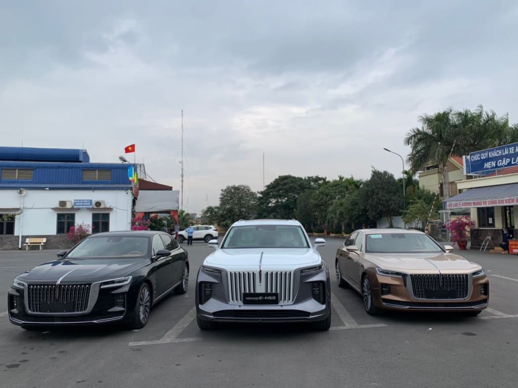 hongqi-h9-va-e-hs9-nhai-rolls-royce-ve-viet-nam-1